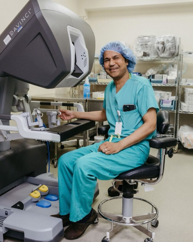 Dr. Pankaj Singhal, endometriosis specialist at NYGSE, providing comprehensive care for complex endometriosis.